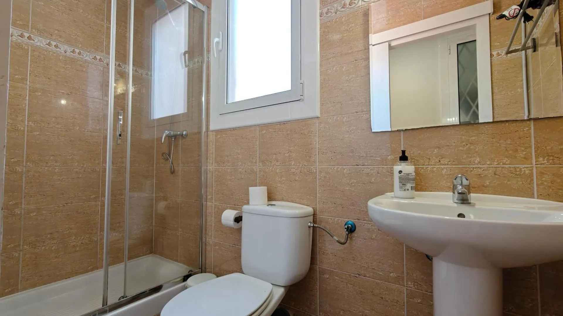 Cozy Apartment In Gracia Barcelona Spanje